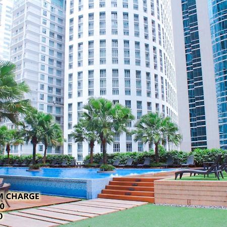 Soho Suites Klcc By 21 Century Travel Куала-Лумпур Екстер'єр фото