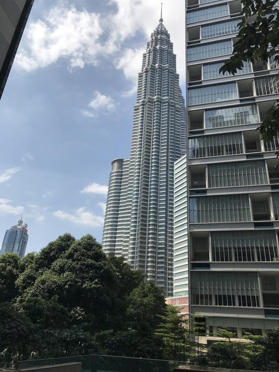 Soho Suites Klcc By 21 Century Travel Куала-Лумпур Екстер'єр фото