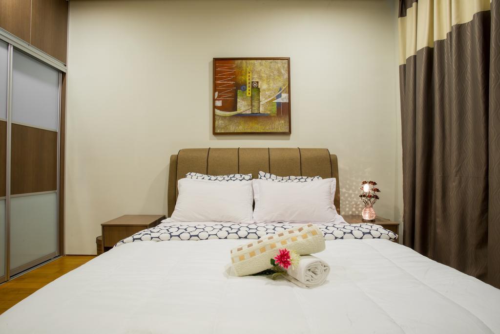 Soho Suites Klcc By 21 Century Travel Куала-Лумпур Екстер'єр фото